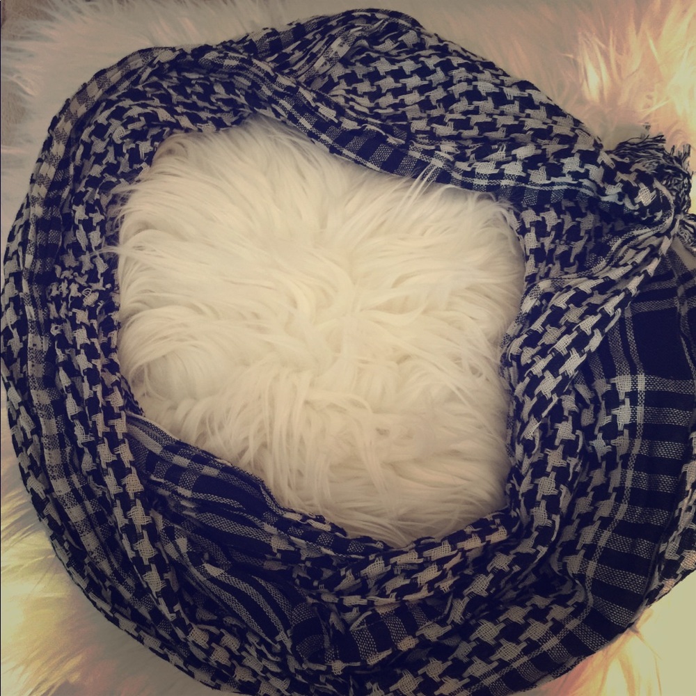 Scarf